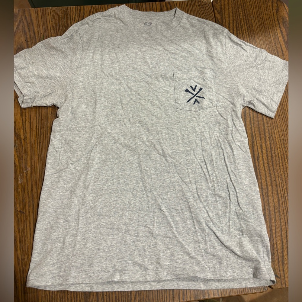 Vineyard Vines Tee Shirt